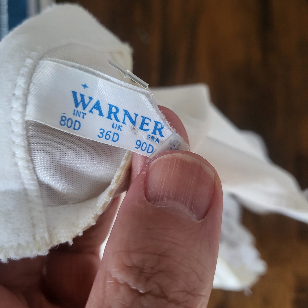Warner's White Lace Unlined Bra - Picture 3 of 3